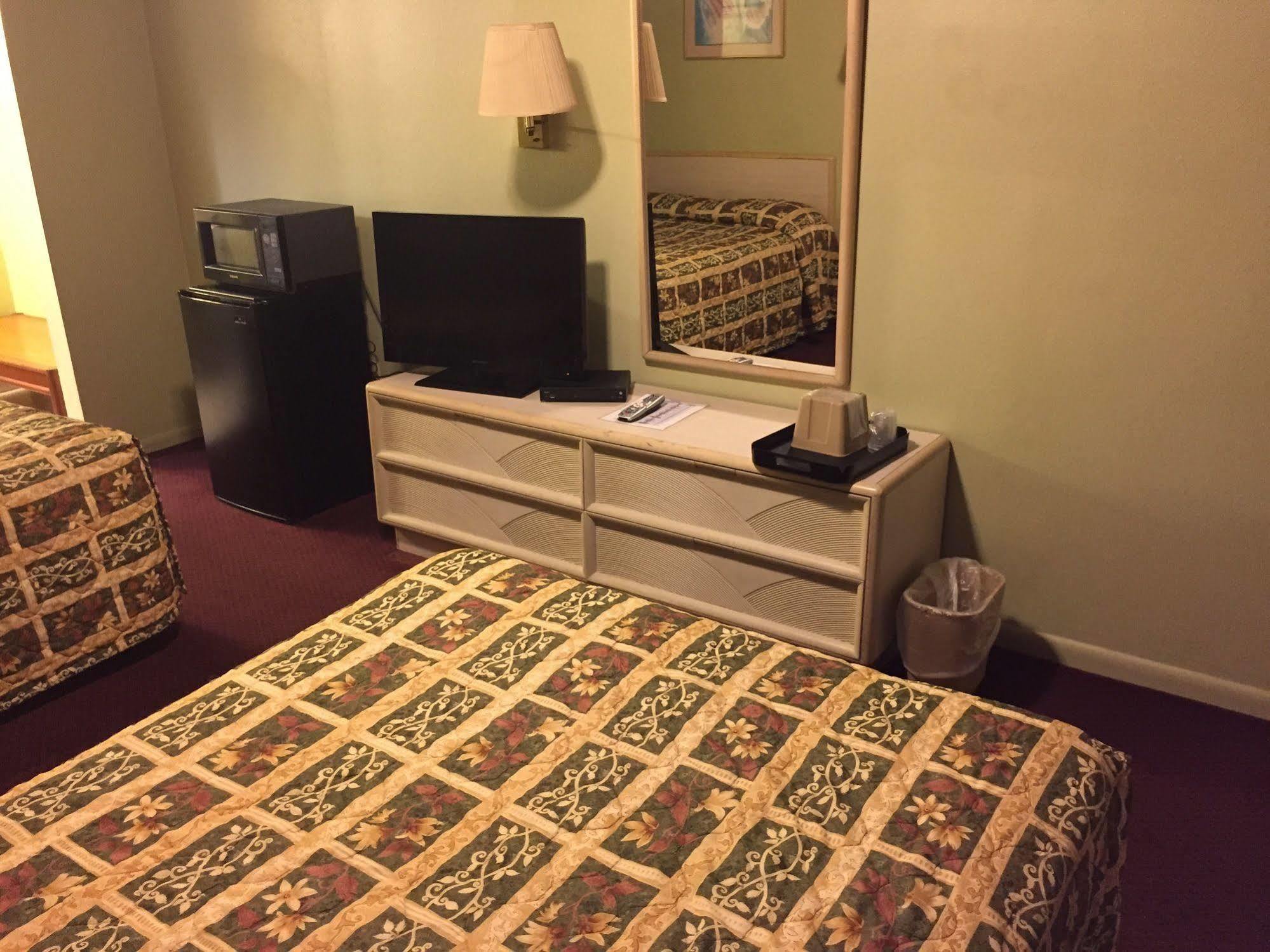 Sebring Inn エクステリア 写真