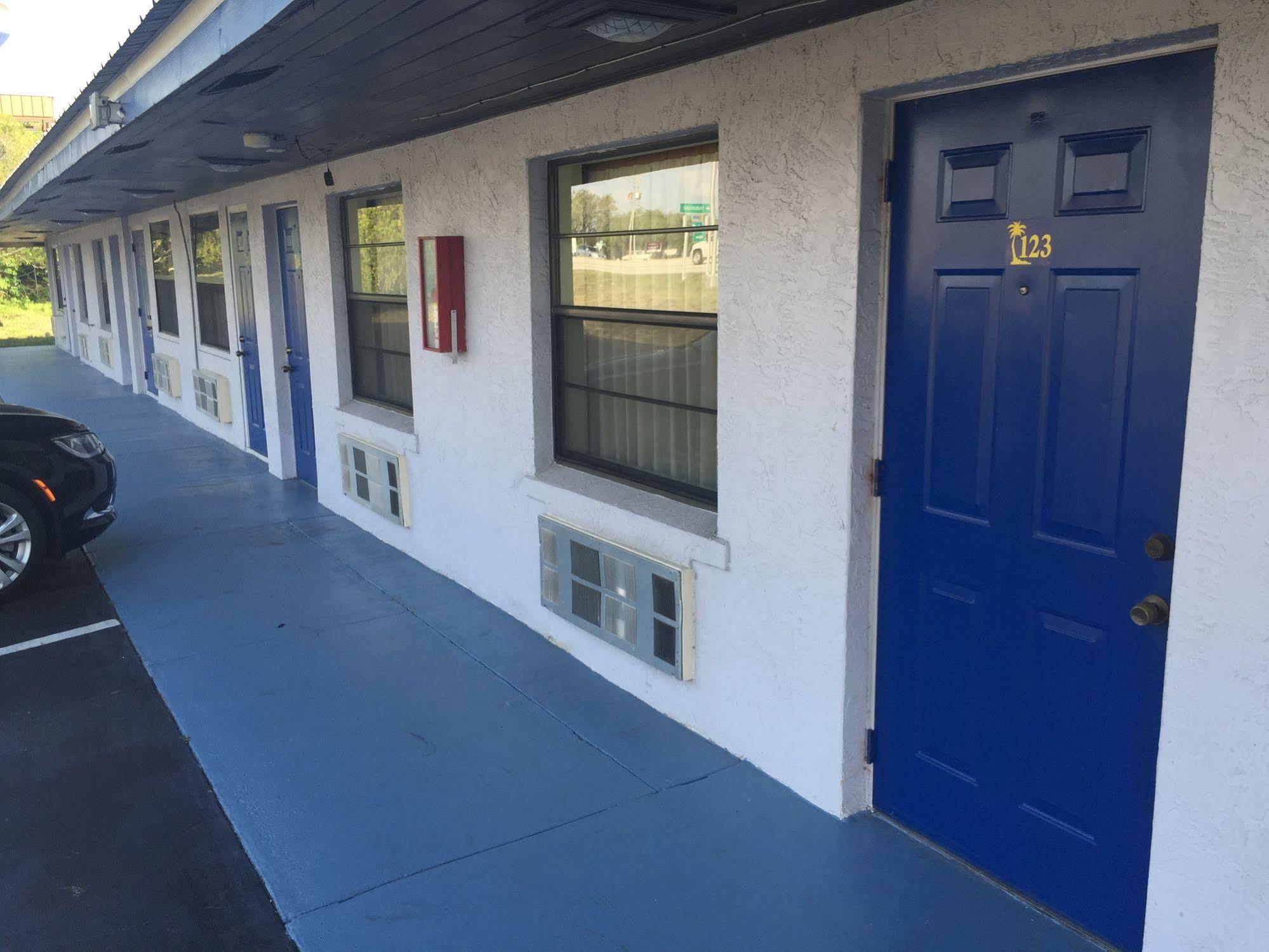 Sebring Inn エクステリア 写真
